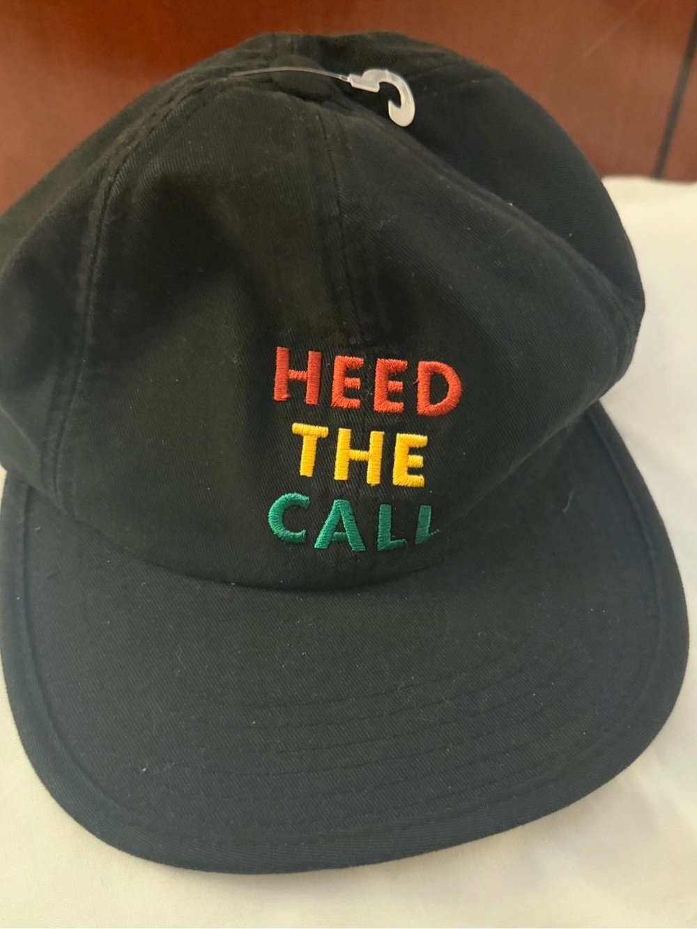 Howler Bros nwt Cap with 'Heed The Call'